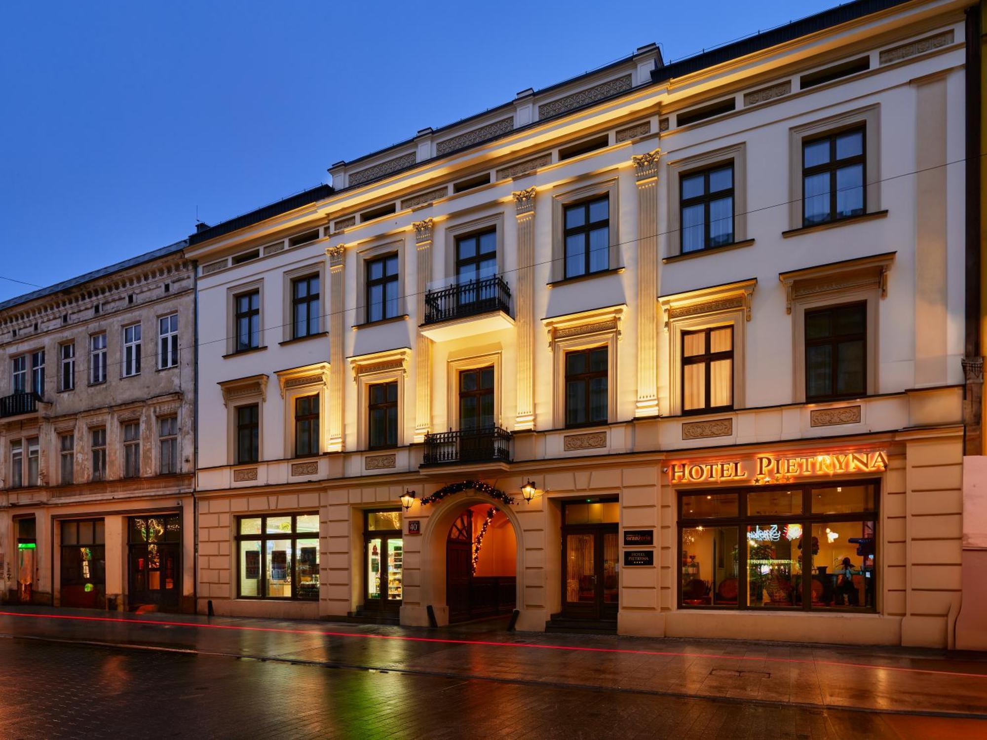 Hotel Pietryna Łódź Exteriör bild