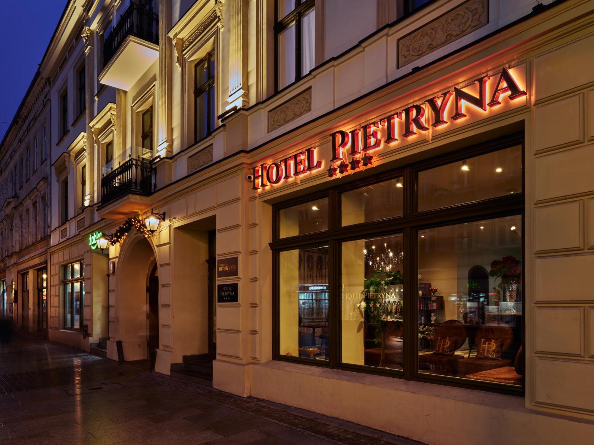 Hotel Pietryna Łódź Exteriör bild
